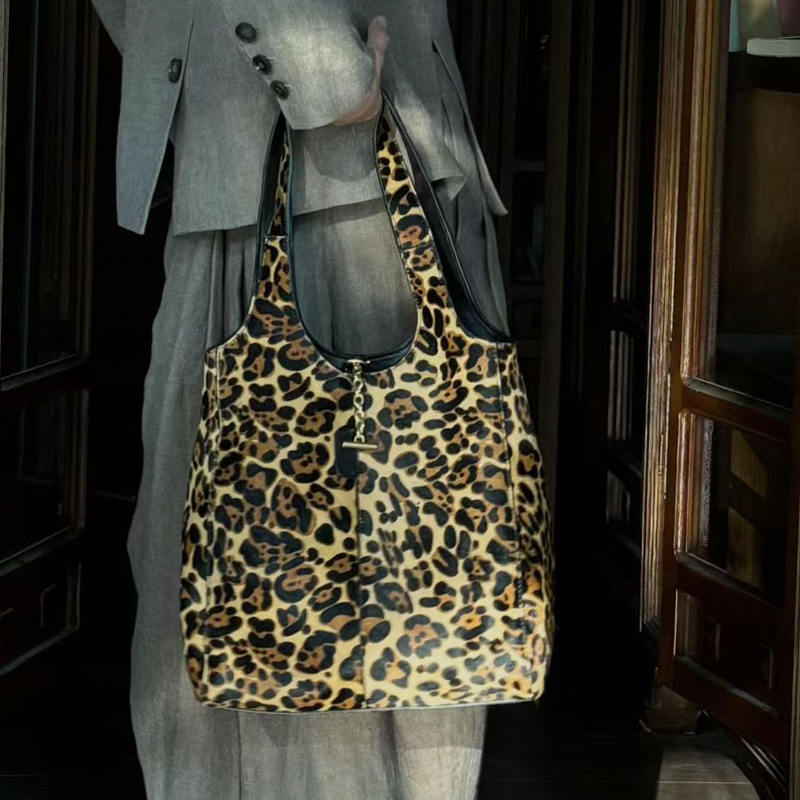 Leather Bucket Bags For Women  - Luxury Bags 2026 review and price