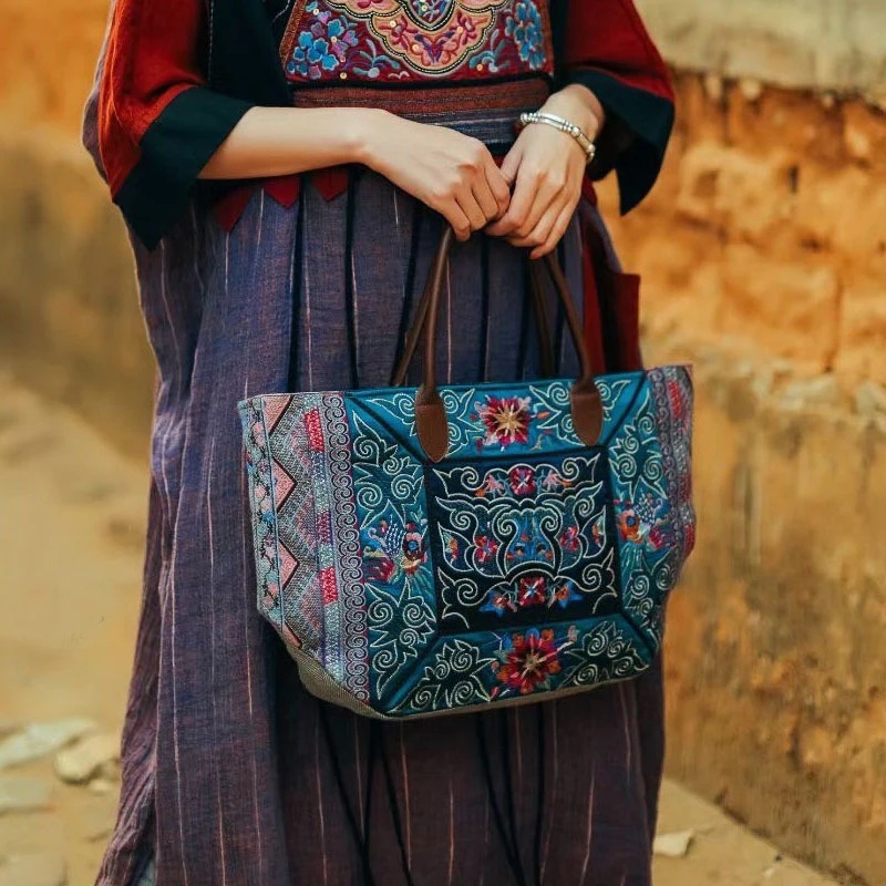 Original embroidered Tote bags - Luxury Bags On Sales review and price